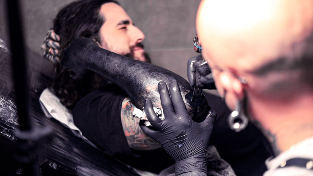 Tatuaje blackout renezz